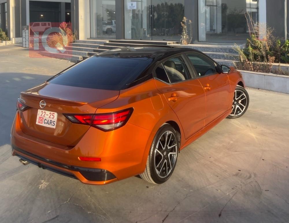 نیسان سێنترا